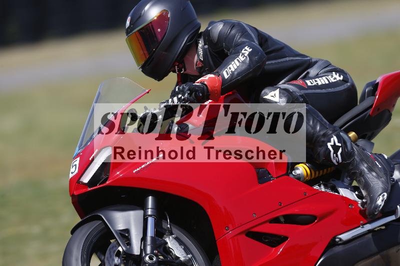 /16 26.05.2026  FREERIDE TRAINING ADR/Gruppe B und M/25